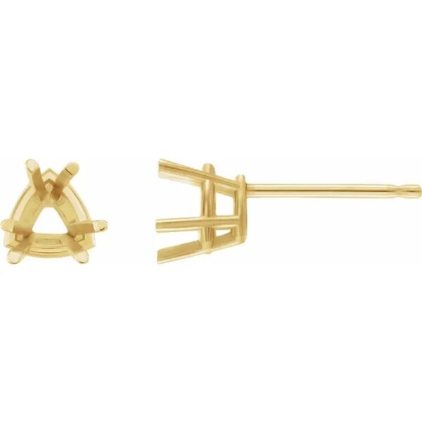 7mm 6 Prongs Triangle earrings - Image 2